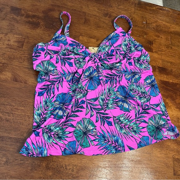 Swimsuits for all pink blue floral tankini top size 20 underwire - Picture 1 of 7